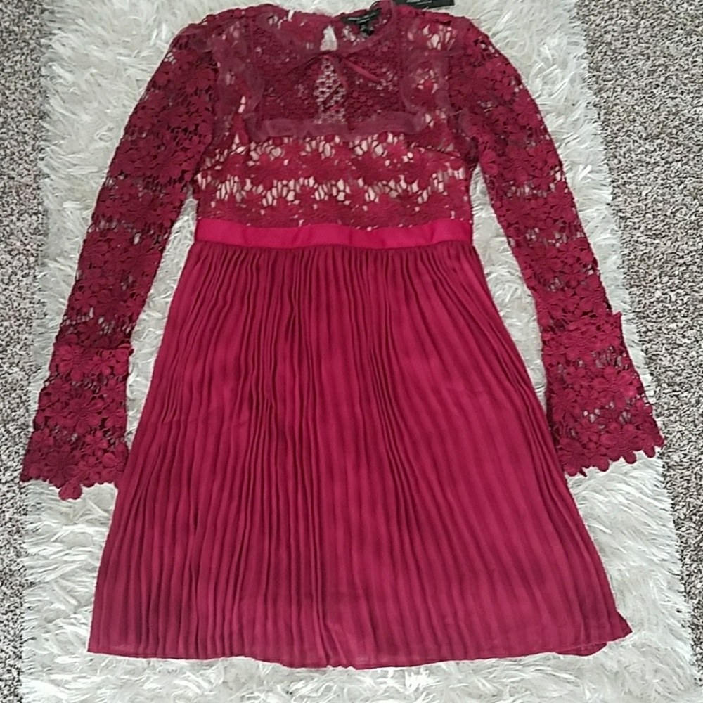 Romeo + Juliet Couture Burgundy Crochet dress $218